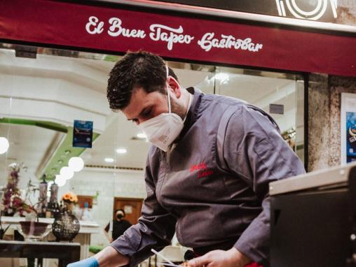 Degustación de Paella shoping night el buen tapeo ourense