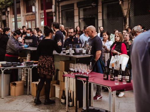 Degustación viño adega Popnte da Boga  Shopping night 2022